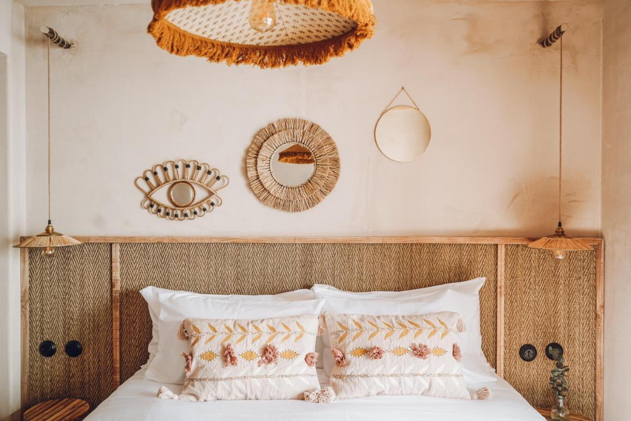 Nomad - Port Hotel